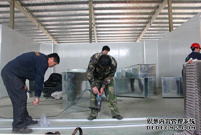 凈化車間安裝現場